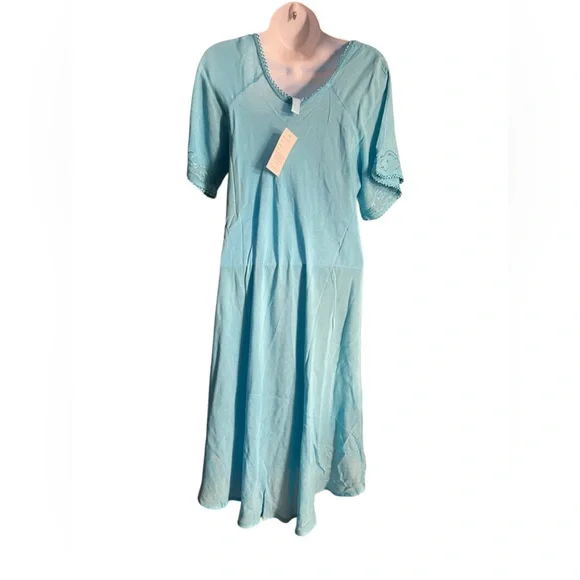 Leightweight Summer DRESS.    CL/GR04.  11577 - Picture 2 of 3